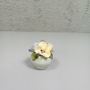 Radnor Bone China England Floral Figurine Miniature‎ Rose Pansy Bouquet Vintage